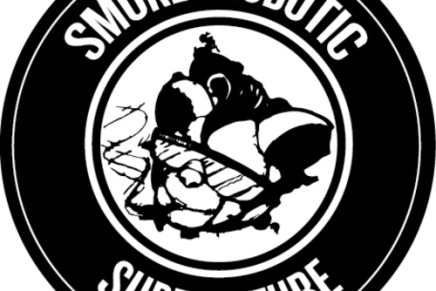 SMOKEY ROBOTIC – BLOOD MOON