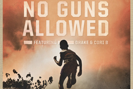 Snoop Lion – No Guns Allowed (Ft. Drake & Cori B.)