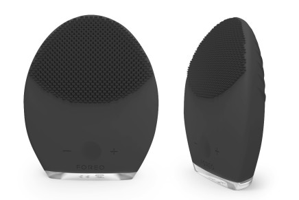 Perfect Your Shaving Prep with Foreo’s LUNA 2